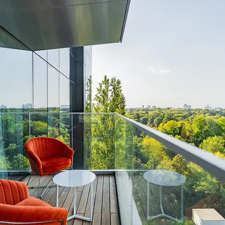 One Floreasca Luxurious Apartment - Panormaic City & Park Views 布加勒斯特 Exterior photo