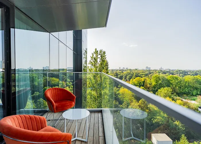 One Floreasca Luxurious Apartment - Panormaic City & Park Views