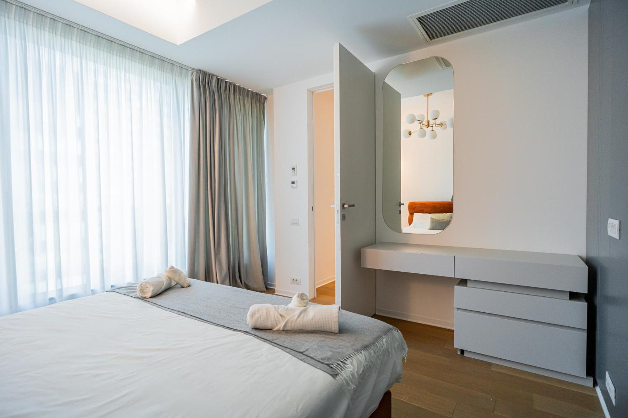 One Floreasca Luxurious - Panormaic & Park Views Apartment Bucharest