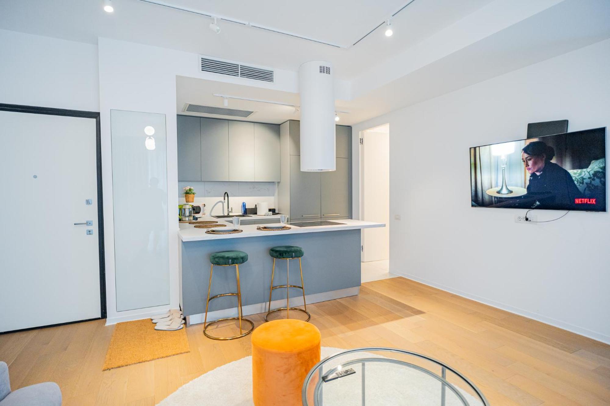 One Floreasca Luxurious - Panormaic & Park Views